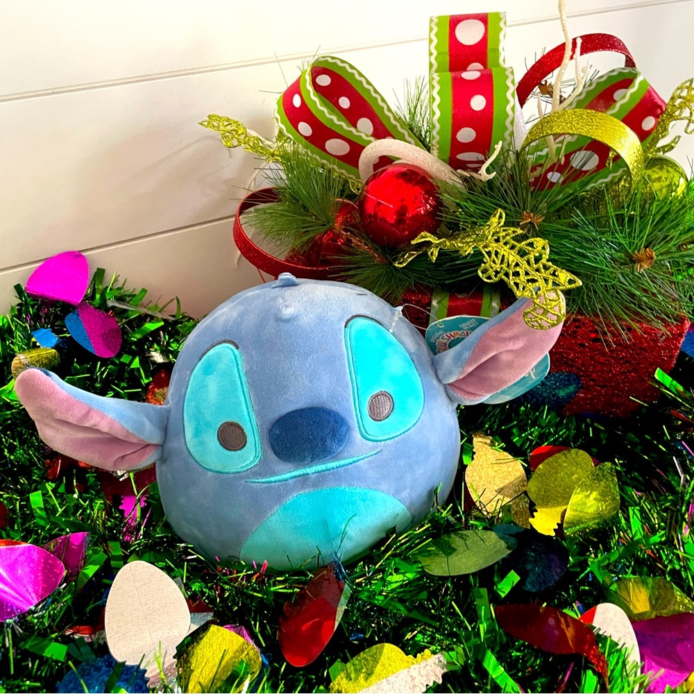 Who doesn’t love STITCH! Here he comes as a Disney Squishmallow!
